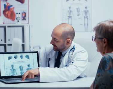 International health insurance plan : 10 mistakes not to make with you international health